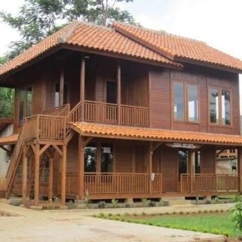 pembuatan rumah adat kayu bambu 5